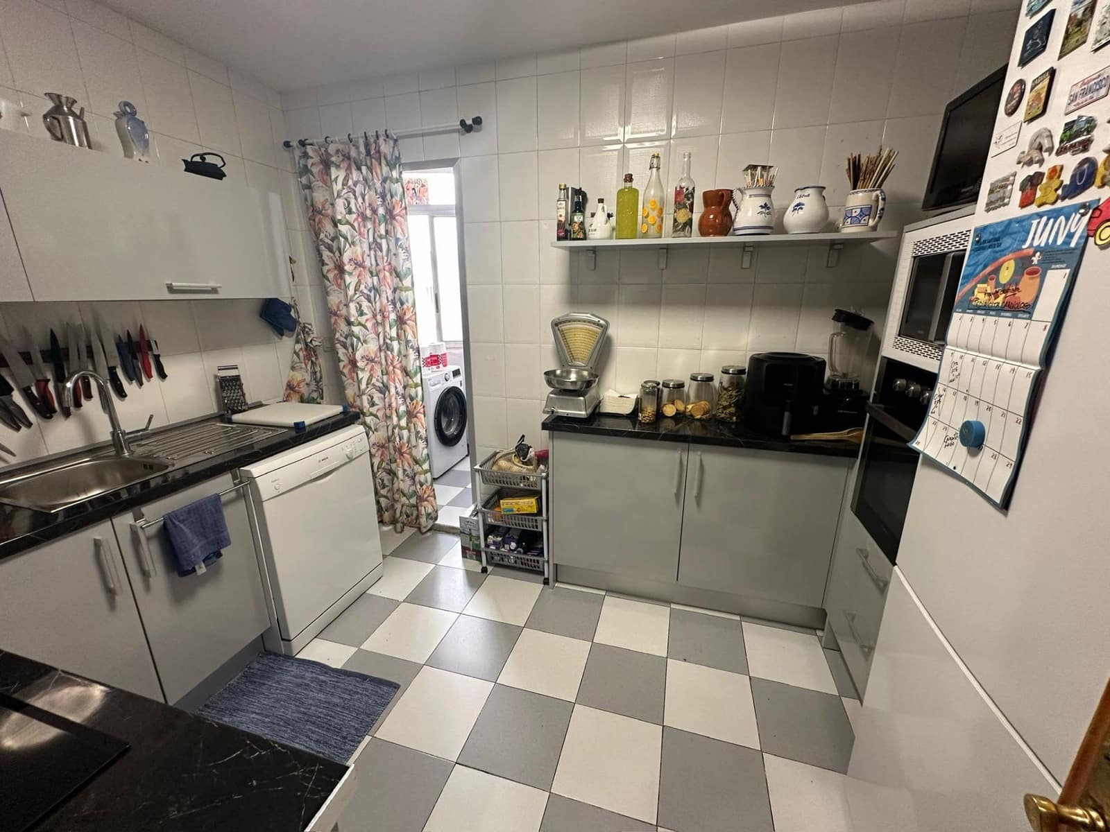 Piso de 4 habitaciones en Benidorm en venta con garaje - 295.000 € (Ref: 9031621)