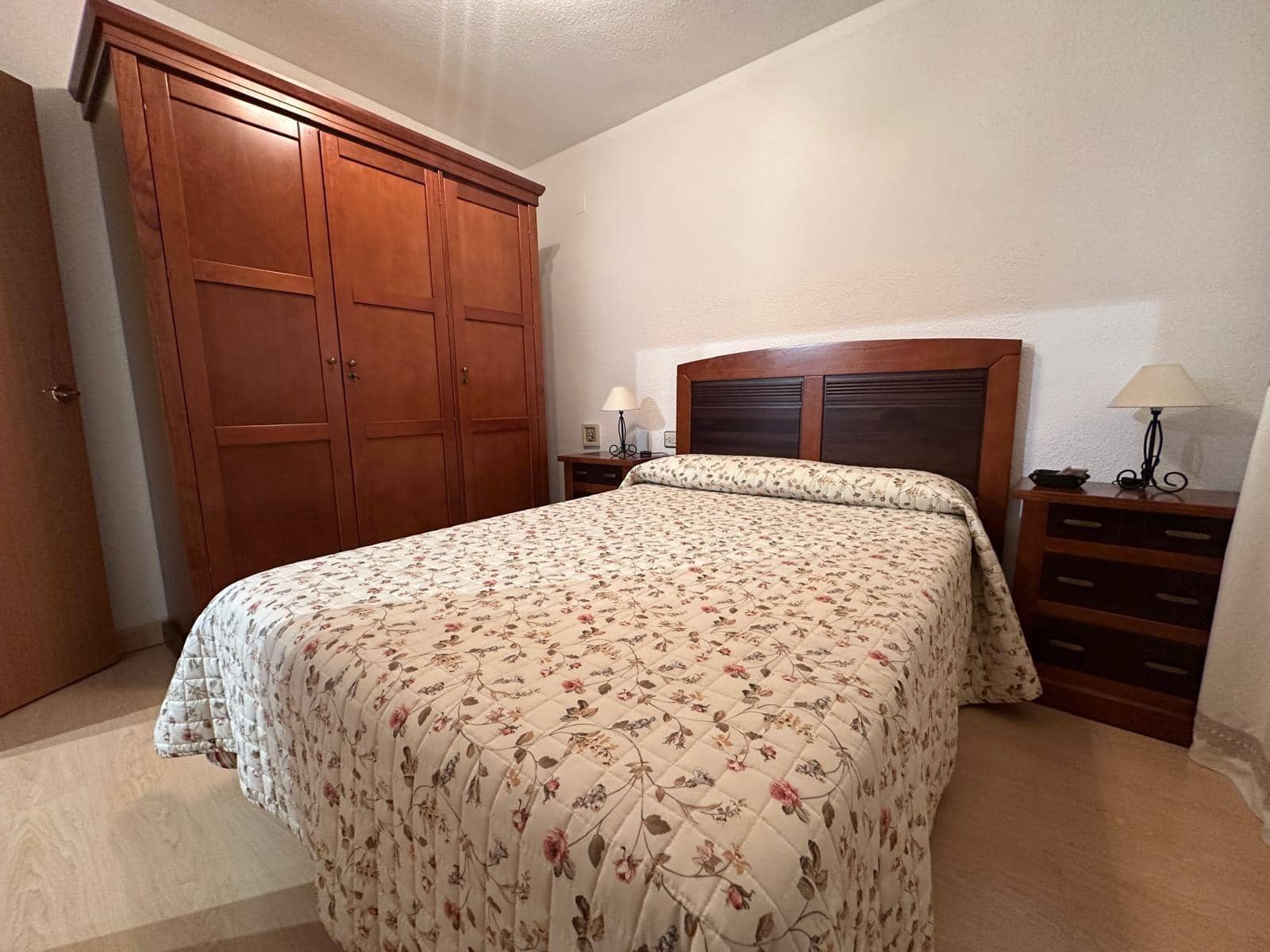 Piso de 4 habitaciones en Benidorm en venta con garaje - 399.000 € (Ref: 9034532)