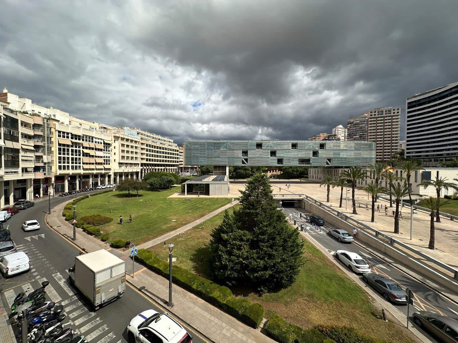 Piso de 4 habitaciones en Benidorm en venta con garaje - 399.000 € (Ref: 9034532)