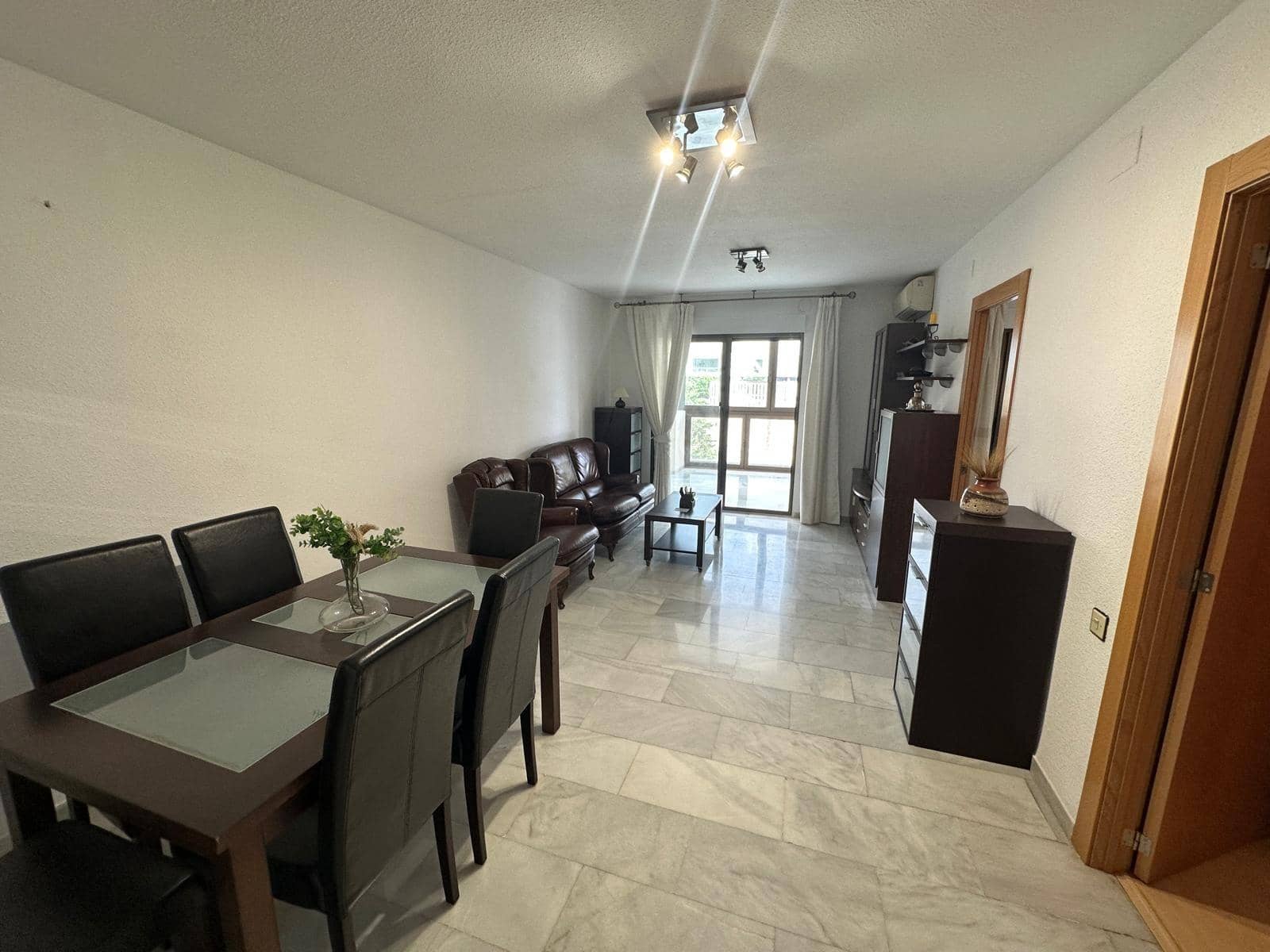 Piso de 4 habitaciones en Benidorm en venta con garaje - 399.000 € (Ref: 9034532)