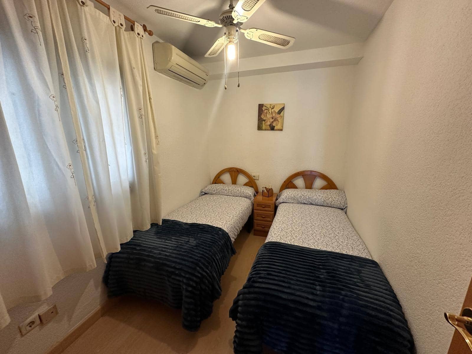 Piso de 4 habitaciones en Benidorm en venta con garaje - 399.000 € (Ref: 9034532)