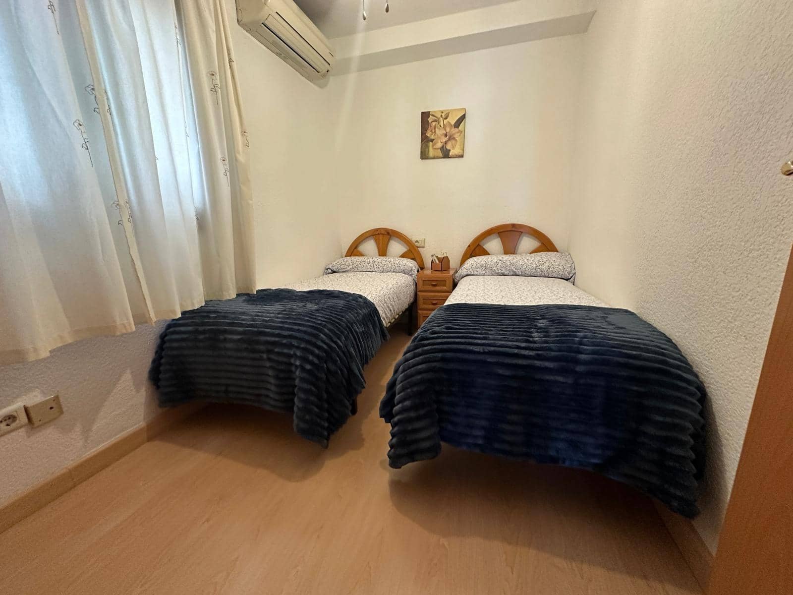 Piso de 4 habitaciones en Benidorm en venta con garaje - 399.000 € (Ref: 9034532)