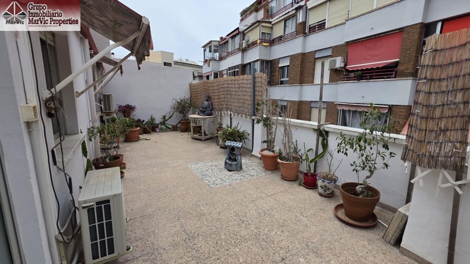 3 chambre Penthouse à vendre à Benidorm - 275 000 € (Ref: 9057622)