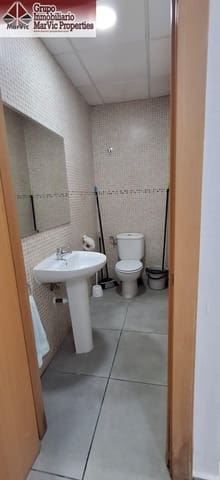 Commercial for sale in Colonia Madrid, Benidorm - € 175,000 (Ref: 9073434)