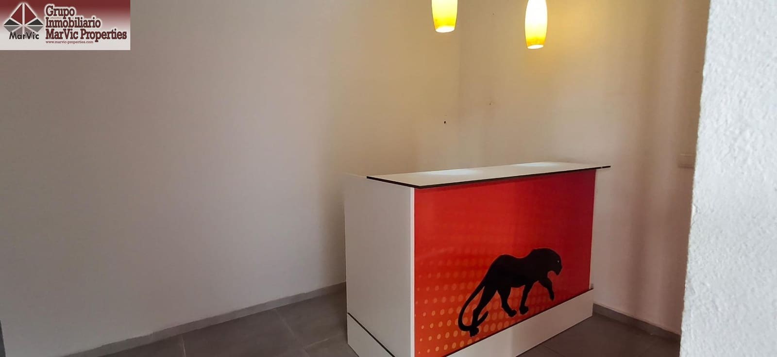 Erhverv til leje i Benidorm - € 900 (Ref: 9073435)