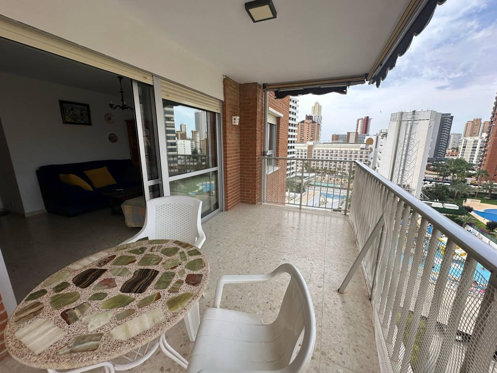 3 soverom Leilighet til salgs i Benidorm med svømmebasseng garasje - € 285 000 (Ref: 9073436)