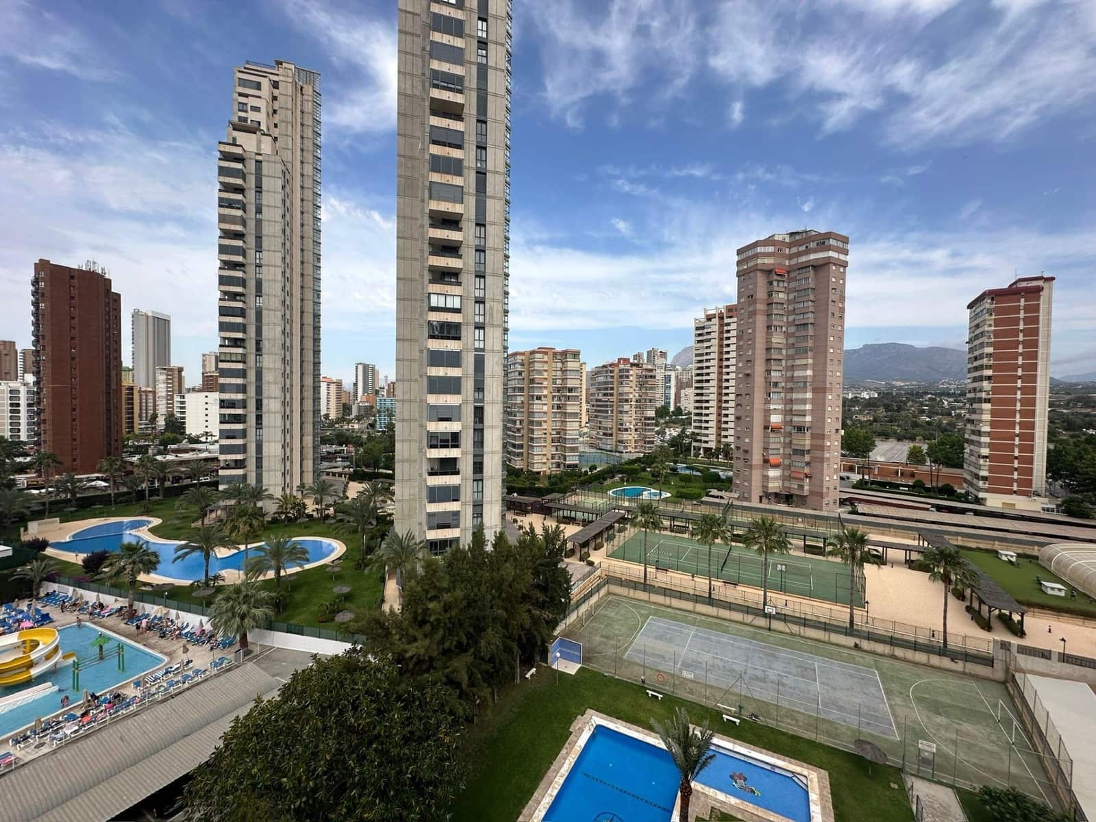 3 soverom Leilighet til salgs i Benidorm med svømmebasseng garasje - € 285 000 (Ref: 9073436)