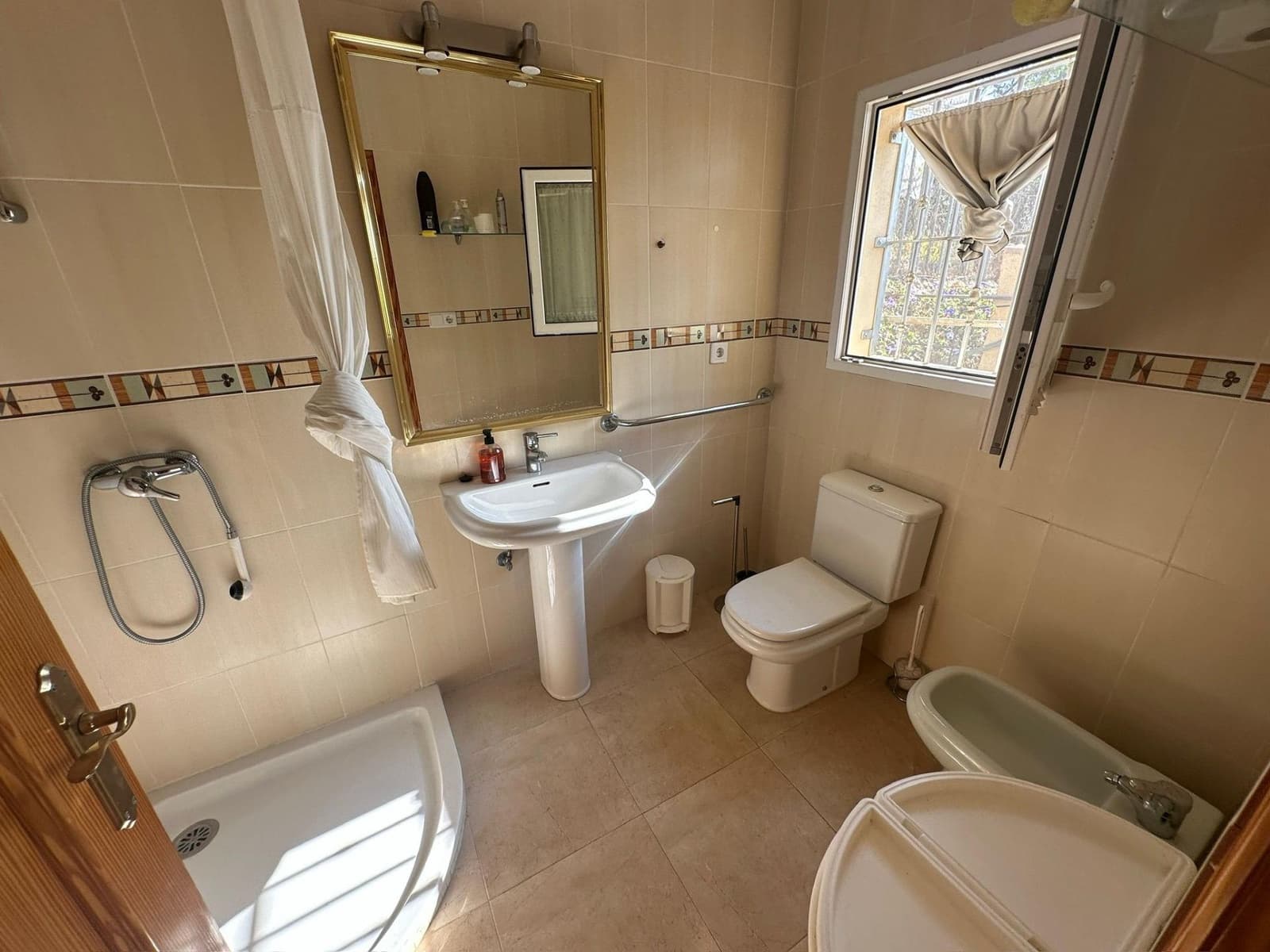 3 soveværelse Villa til salg i La Nucia med swimmingpool garage - € 595.000 (Ref: 9075138)