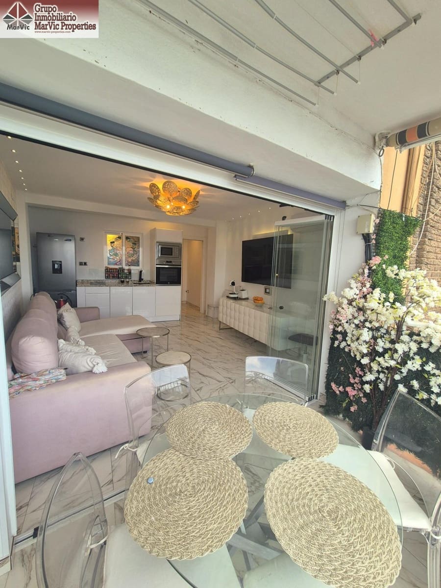 2 soveværelse Lejlighed til salg i Benidorm - € 490.000 (Ref: 9089829)