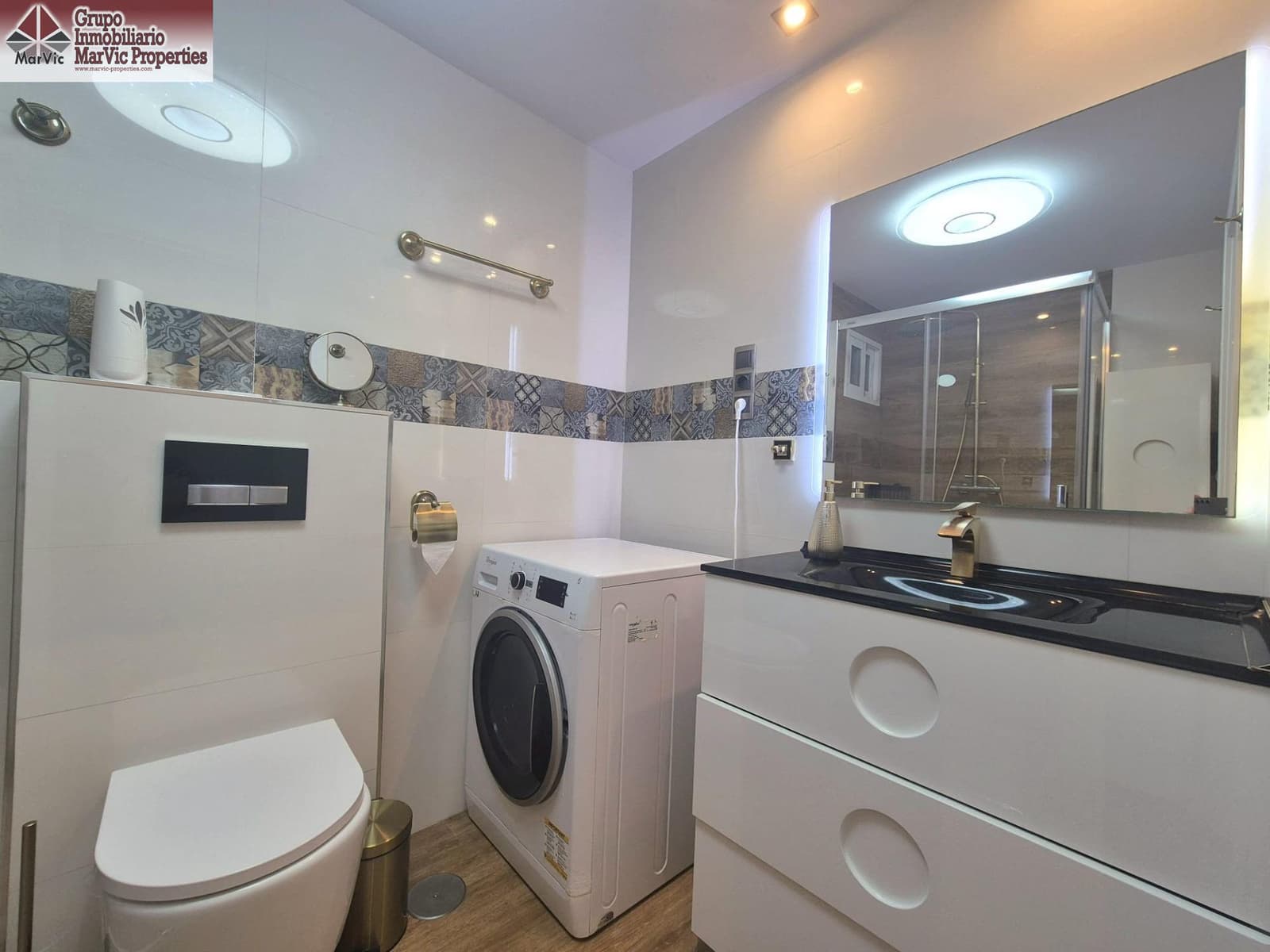 2 soveværelse Lejlighed til salg i Benidorm - € 490.000 (Ref: 9089829)