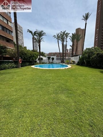 2 bedroom Flat for sale in Playa Levante, Benidorm with pool garage - € 530,000 (Ref: 9100771)