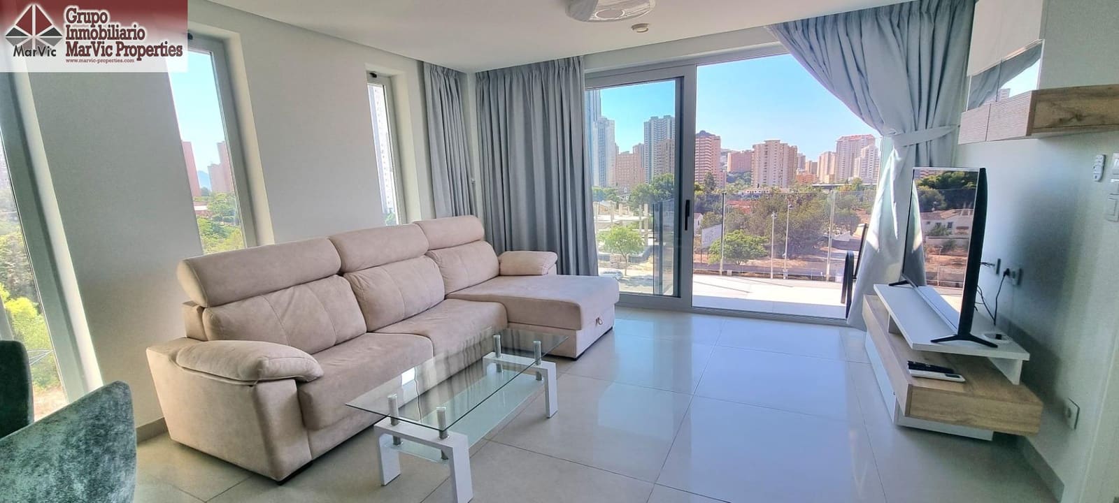 Apartamento para venda em Finestrat - 299 999 € (Ref: 9106551)