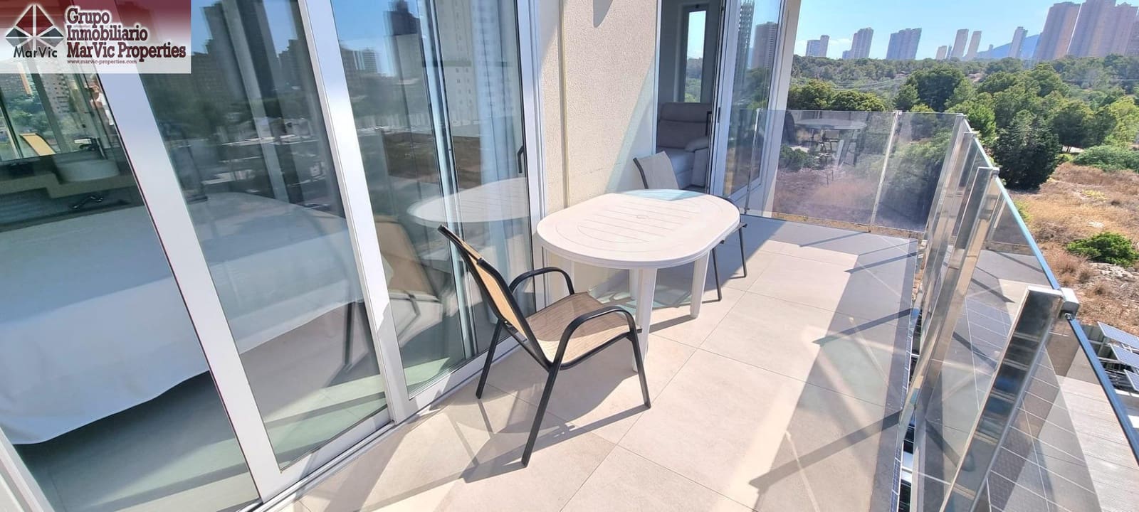 Apartamento para venda em Finestrat - 299 999 € (Ref: 9106551)