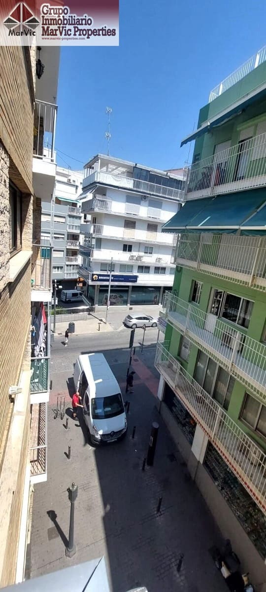 2 bedroom Flat for sale in Benidorm - € 162,000 (Ref: 9107140)