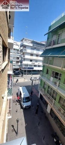 Piso de 2 habitaciones en Benidorm en venta - 162.000 € (Ref: 9107140)