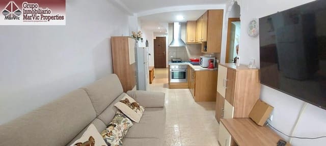 Piso de 2 habitaciones en Benidorm en venta - 162.000 € (Ref: 9107140)