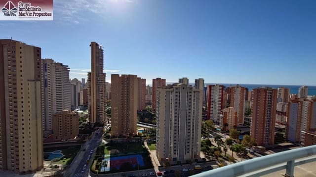 3 Zimmer Wohnung zu verkaufen in Benidorm mit Pool Garage - 365.000 € (Ref: 9108709)
