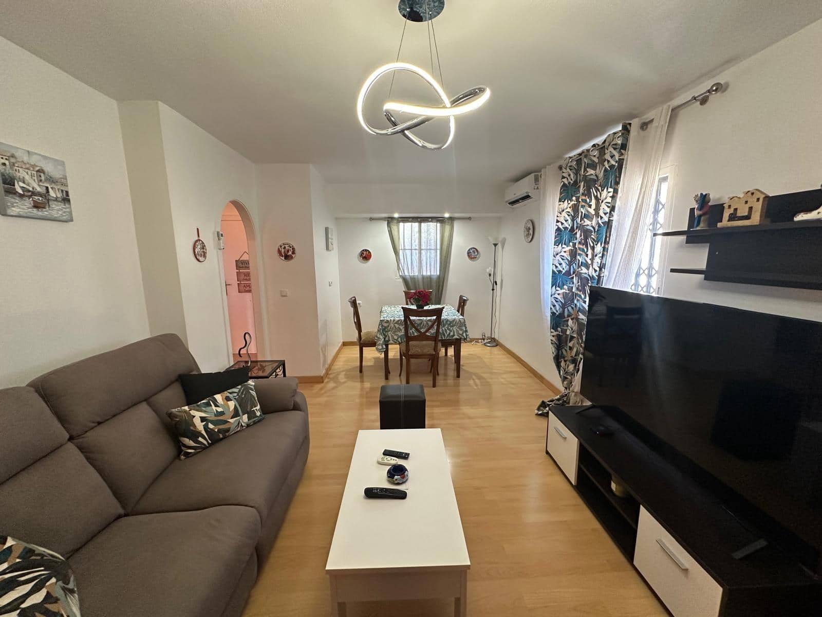 2 soveværelse Lejlighed til salg i Benidorm med swimmingpool garage - € 205.000 (Ref: 9108711)