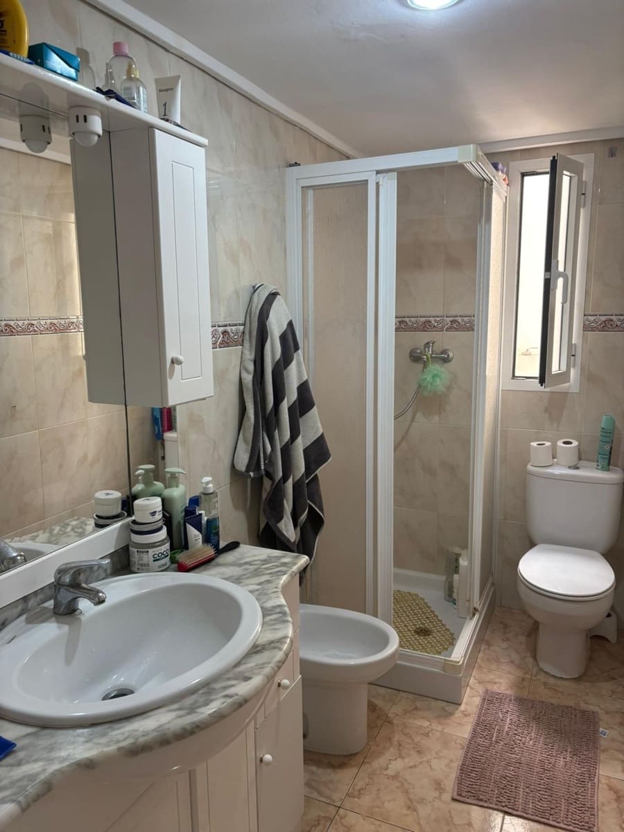 2 soveværelse Lejlighed til salg i Benidorm - € 178.000 (Ref: 9128278)