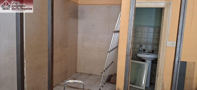 Commercial for sale in La Villajoyosa / Vila Joiosa - € 136,000 (Ref: 9129761)