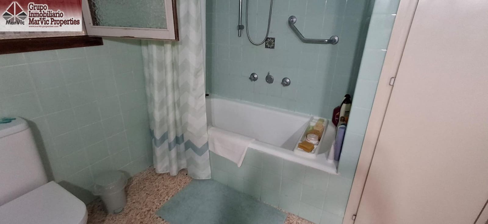 4 bedroom Flat for sale in La Villajoyosa / Vila Joiosa - € 240,000 (Ref: 9129762)