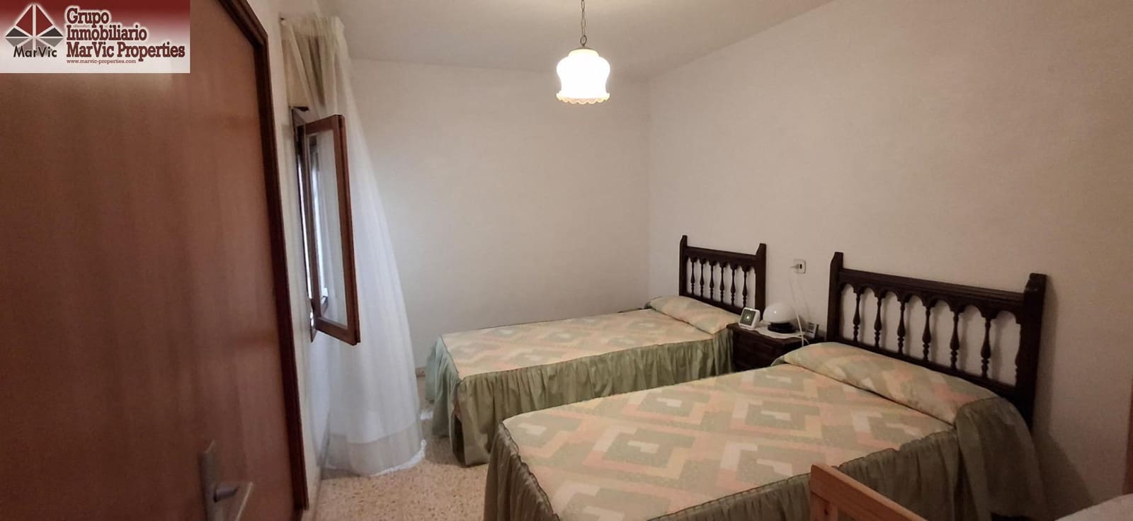 4 bedroom Flat for sale in La Villajoyosa / Vila Joiosa - € 240,000 (Ref: 9129762)