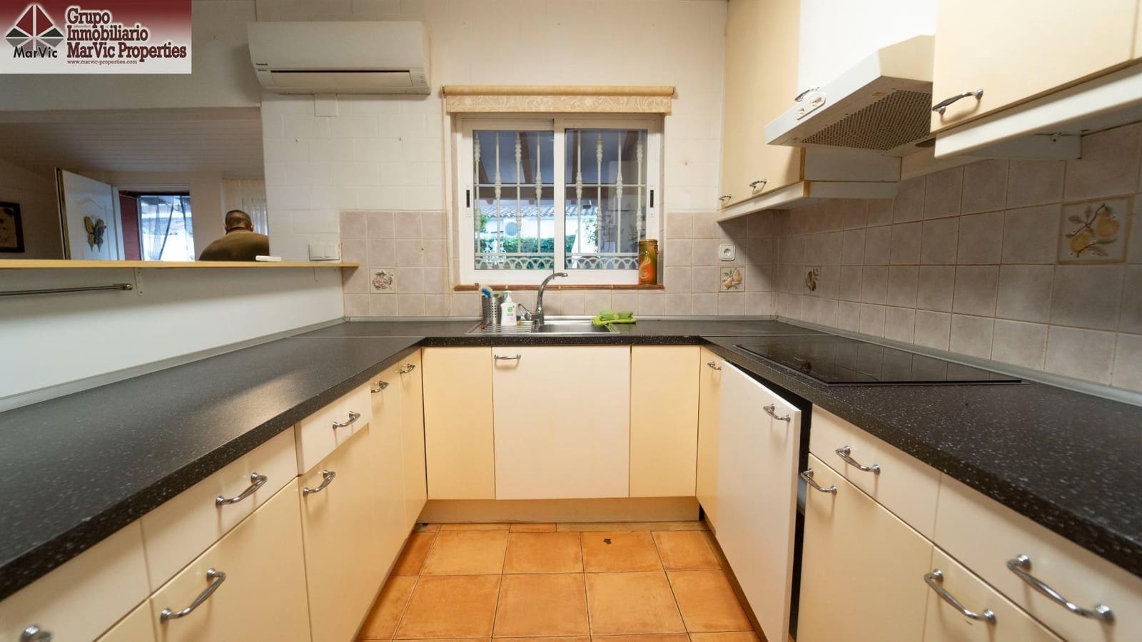 2 soveværelse Semi-Rækkehus til leje i Barranco Hondo - € 1.150 (Ref: 9129764)