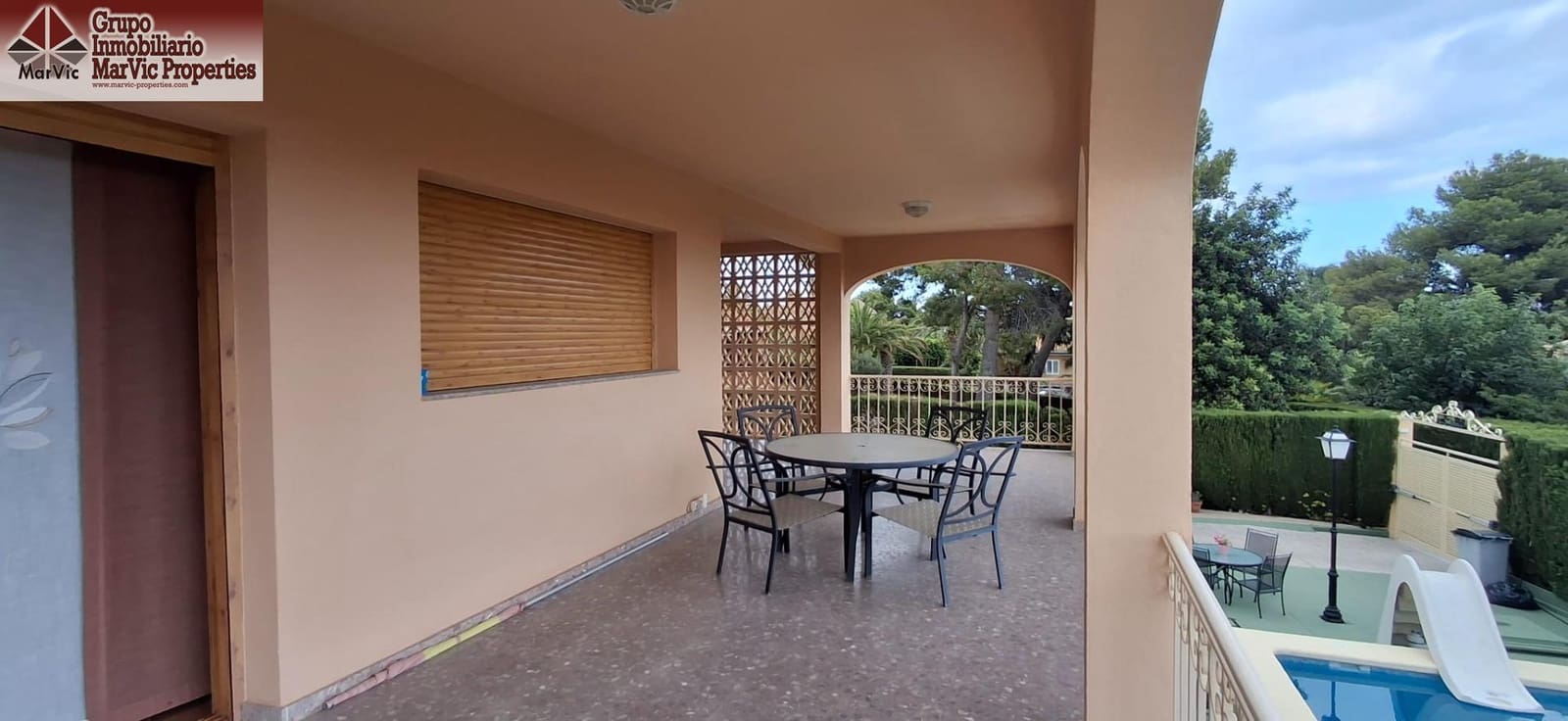 5 soveværelse Villa til salg i Benidorm med swimmingpool garage - € 860.000 (Ref: 9149288)