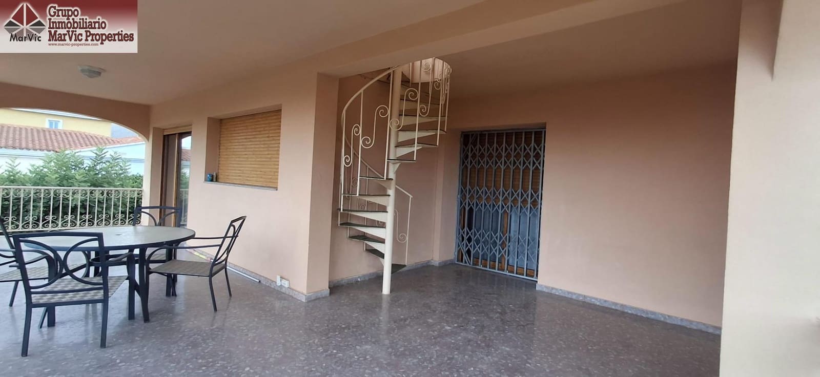 5 soveværelse Villa til salg i Benidorm med swimmingpool garage - € 860.000 (Ref: 9149288)