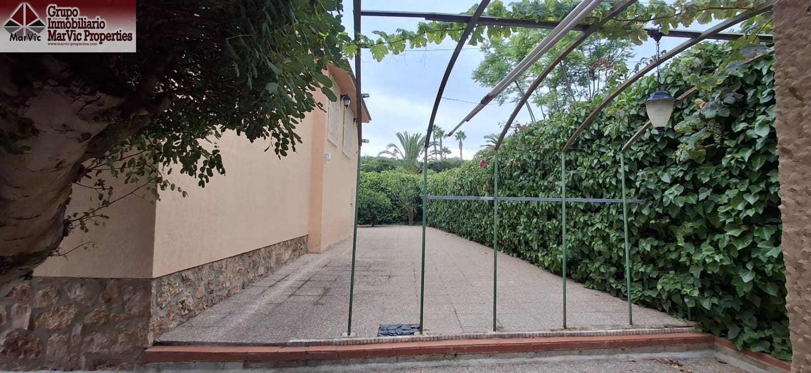5 soveværelse Villa til salg i Benidorm med swimmingpool garage - € 860.000 (Ref: 9149288)