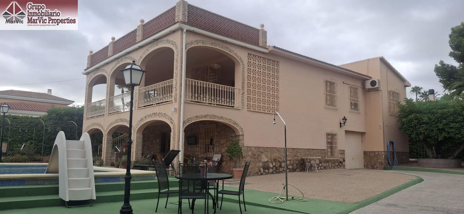 5 soveværelse Villa til salg i Benidorm med swimmingpool garage - € 860.000 (Ref: 9149288)