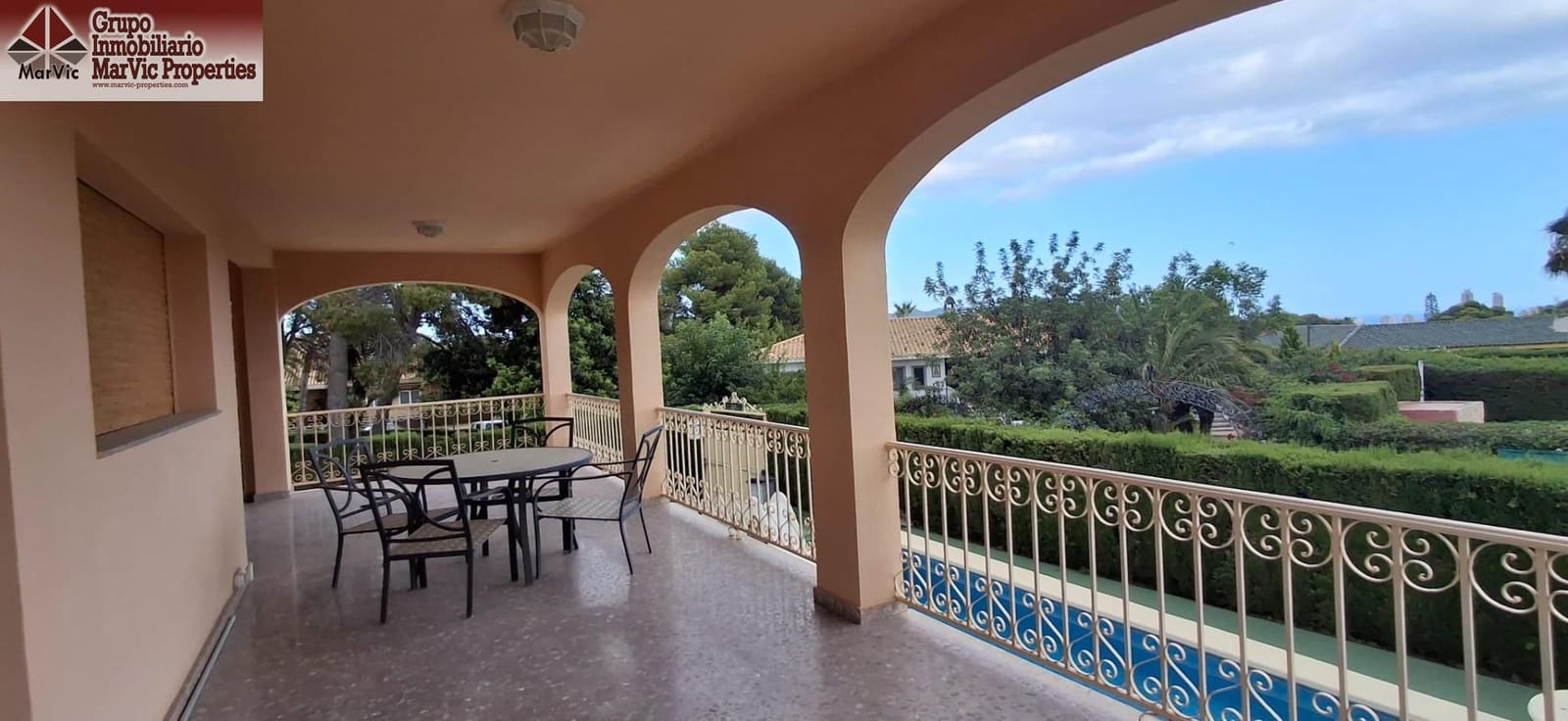 5 soveværelse Villa til salg i Benidorm med swimmingpool garage - € 860.000 (Ref: 9149288)