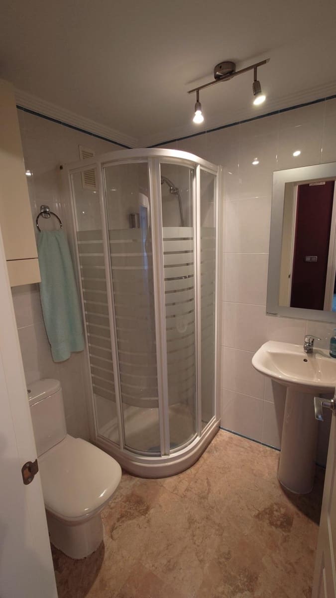 3 soverom Leilighet til salgs i Benidorm med svømmebasseng garasje - € 370 000 (Ref: 9153998)