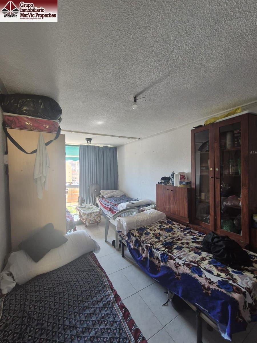 Studio til salg i Benidorm med swimmingpool - € 70.000 (Ref: 9159487)