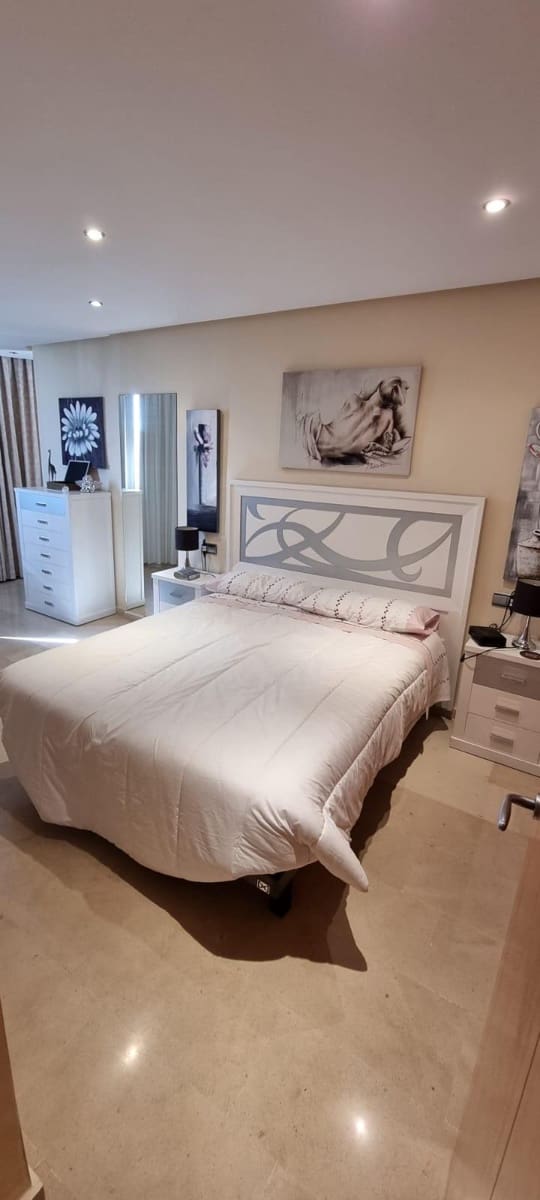 2 bedroom Apartment for sale in Benidorm with pool garage - € 313,000 (Ref: 9161044)