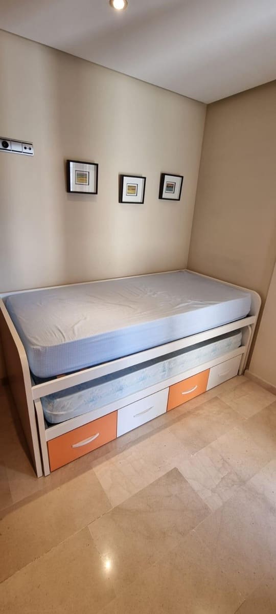 2 bedroom Apartment for sale in Benidorm with pool garage - € 313,000 (Ref: 9161044)