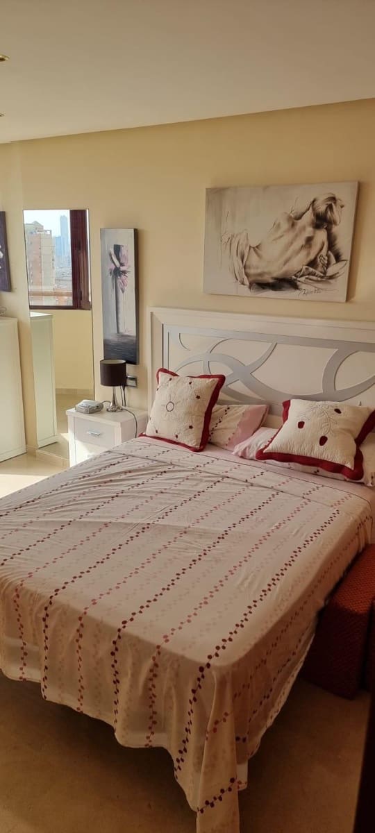 2 bedroom Apartment for sale in Benidorm with pool garage - € 313,000 (Ref: 9161044)