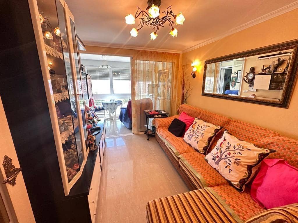 2 sovrum Lägenhet till salu i Benidorm - 220 000 € (Ref: 9169558)