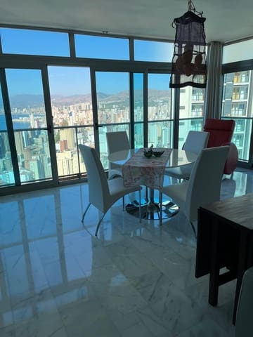 2 soverom Leilighet til salgs i Benidorm med svømmebasseng garasje - € 355 000 (Ref: 9183688)