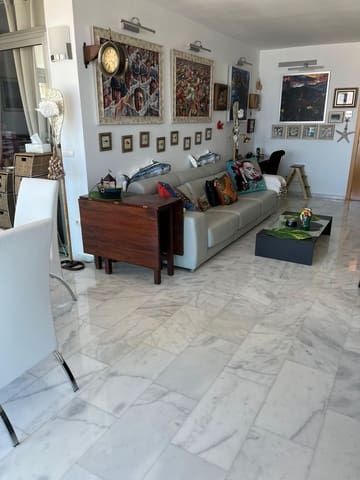 2 soverom Leilighet til salgs i Benidorm med svømmebasseng garasje - € 355 000 (Ref: 9183688)