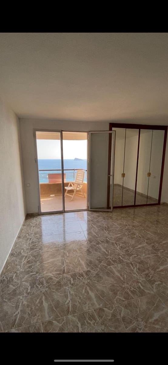 2 soveværelse Lejlighed til salg i Benidorm med swimmingpool garage - € 469.000 (Ref: 9183689)