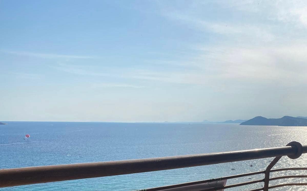 2 soveværelse Lejlighed til salg i Benidorm med swimmingpool garage - € 469.000 (Ref: 9183689)