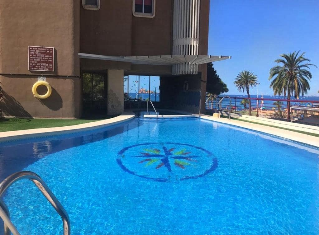 2 soveværelse Lejlighed til salg i Benidorm med swimmingpool garage - € 469.000 (Ref: 9183689)
