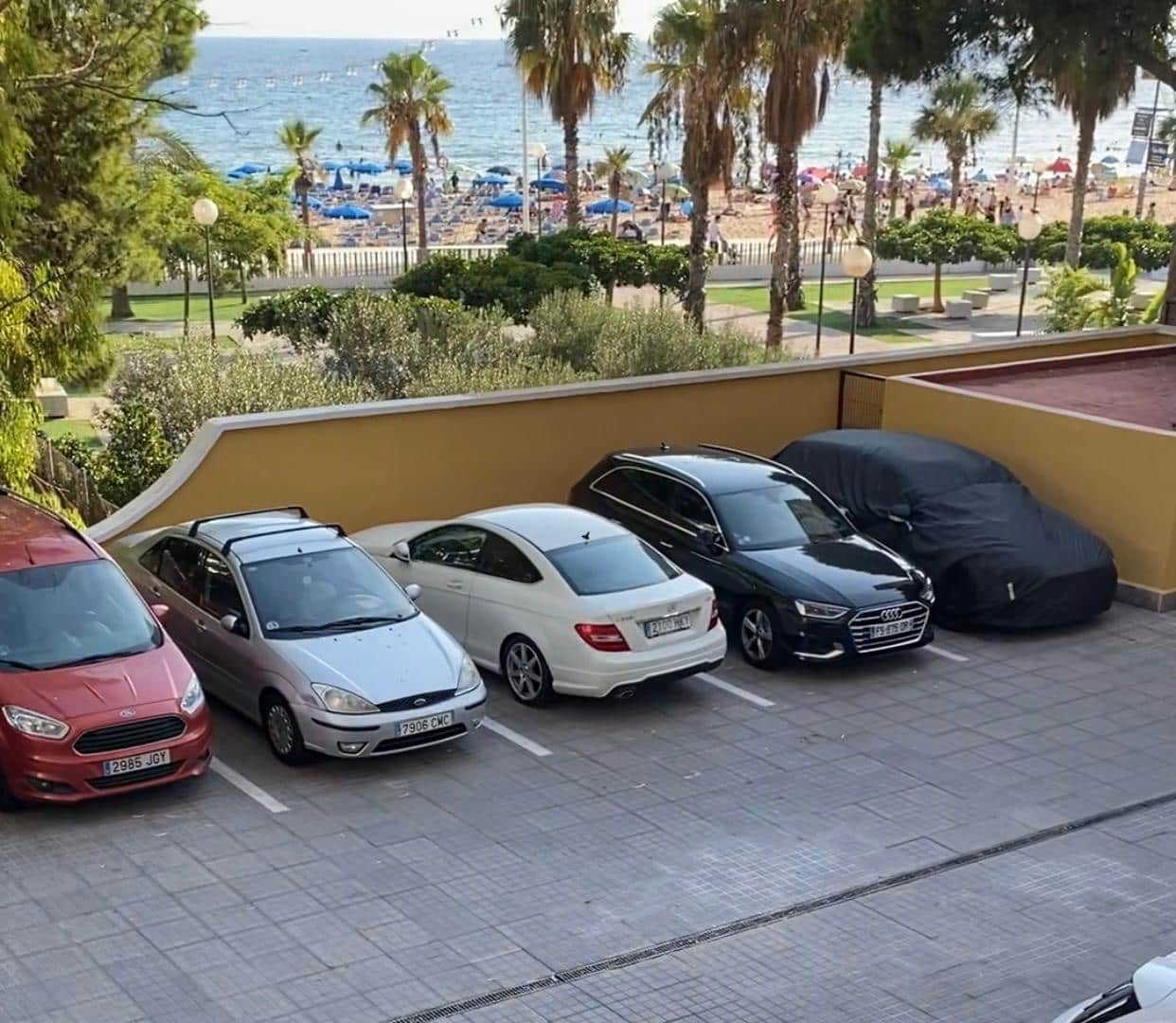 2 soveværelse Lejlighed til salg i Benidorm med swimmingpool garage - € 469.000 (Ref: 9183689)