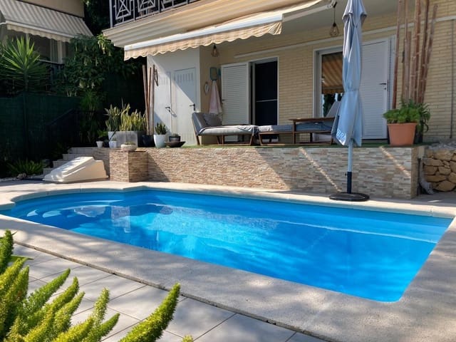 3 quarto Moradia para venda em La Nucia com piscina - 435 000 € (Ref: 9183691)