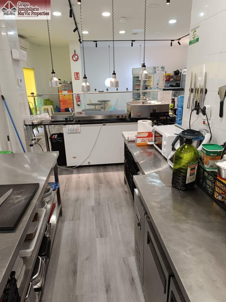 Commercieel te huur in Benidorm - € 750 (Ref: 9200514)