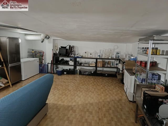 Commercieel te huur in Benidorm - € 750 (Ref: 9200514)