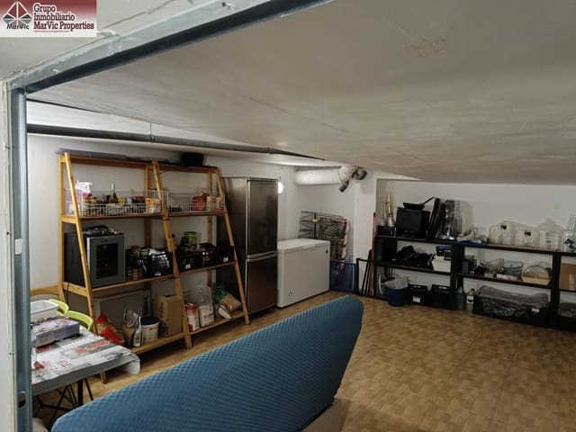 Commercieel te huur in Benidorm - € 750 (Ref: 9200514)