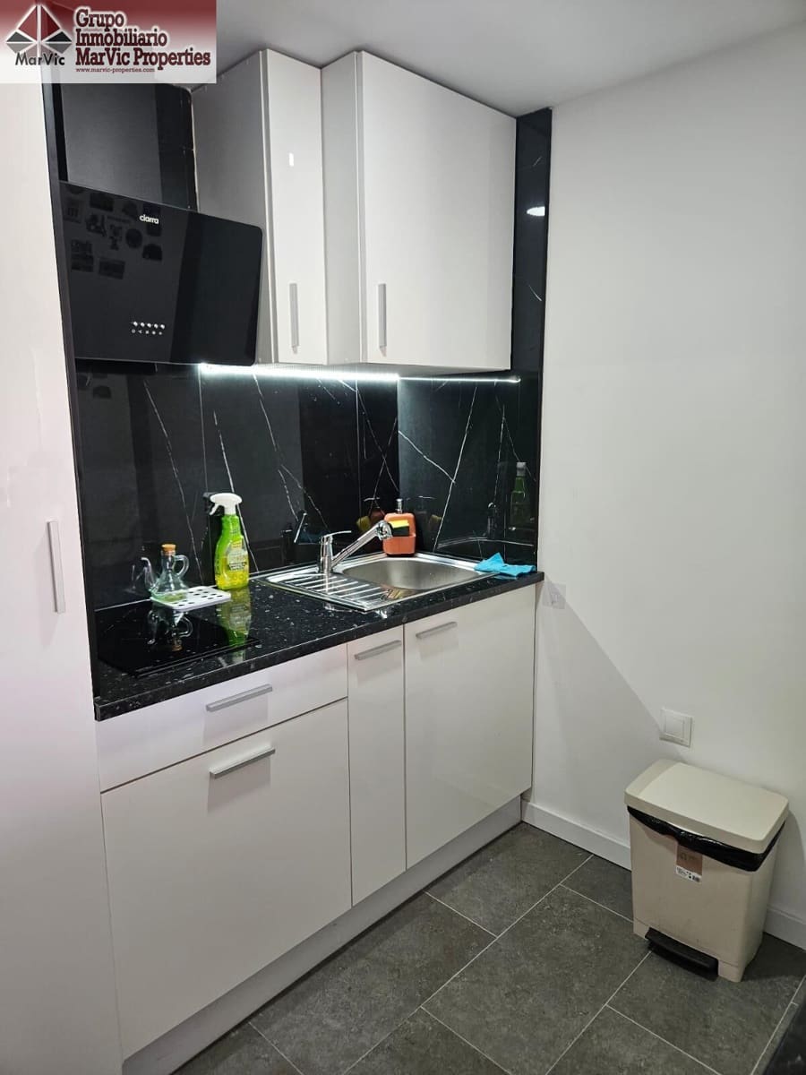 Studio na sprzedaż w Benidorm z basenem - 94 000 € (Ref: 9209173)