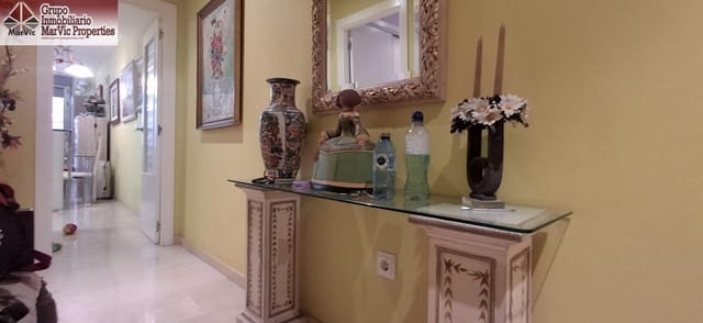 2 soveværelse Lejlighed til salg i Colonia Madrid, Benidorm med garage - € 250.000 (Ref: 9215081)